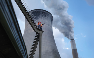 6 ways technology perfects carbon trading | DXC Technology