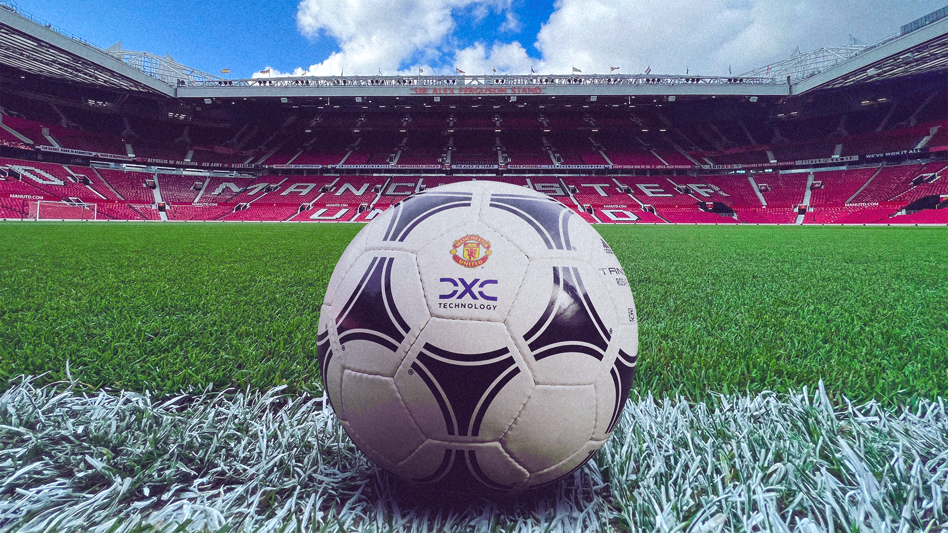 DXC and Manchester United Stand ‘Shoulder to Shoulder’ in Multiyear ...