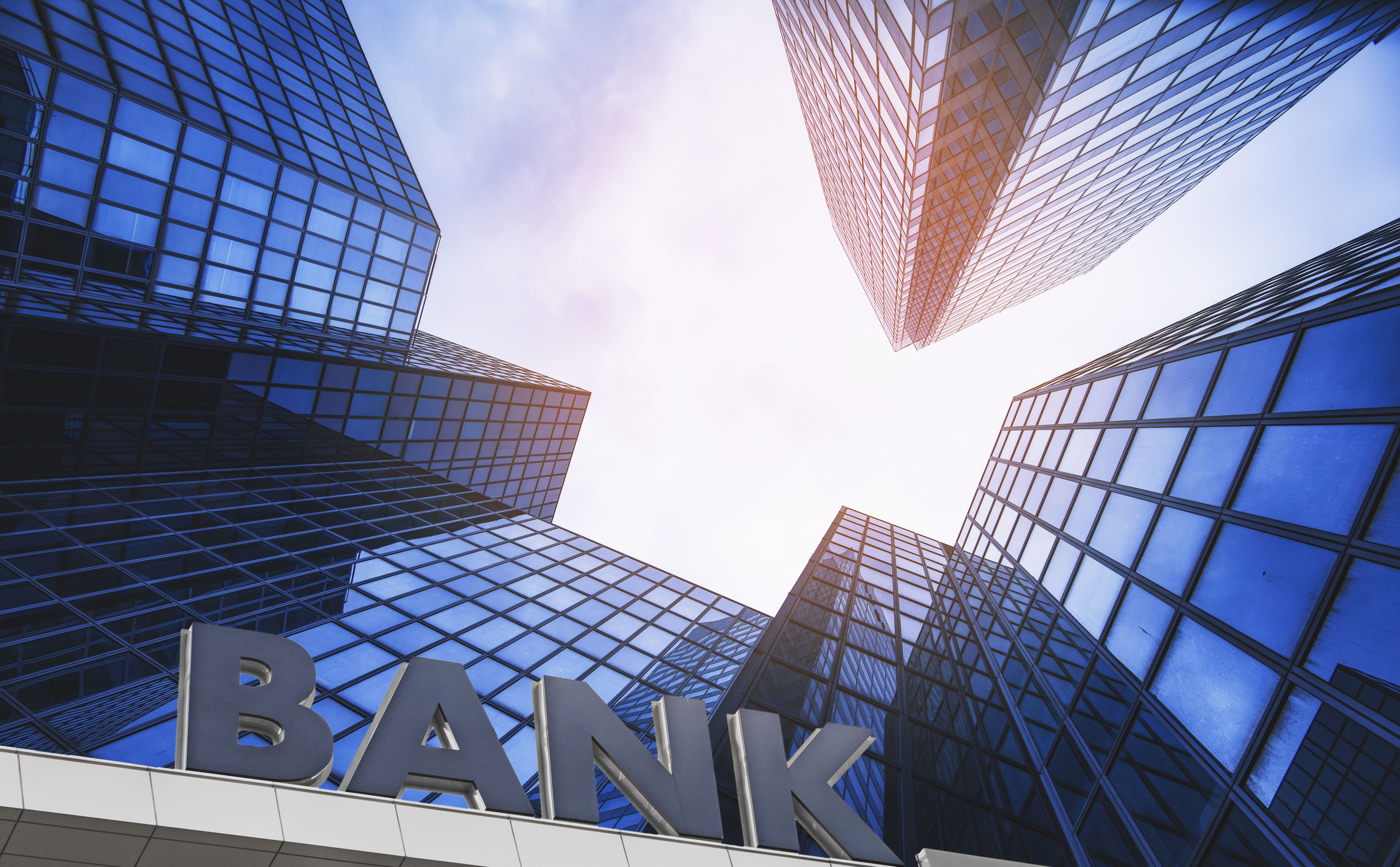 Bank building, Core Banking solutions, Financial Services | DXC Technology