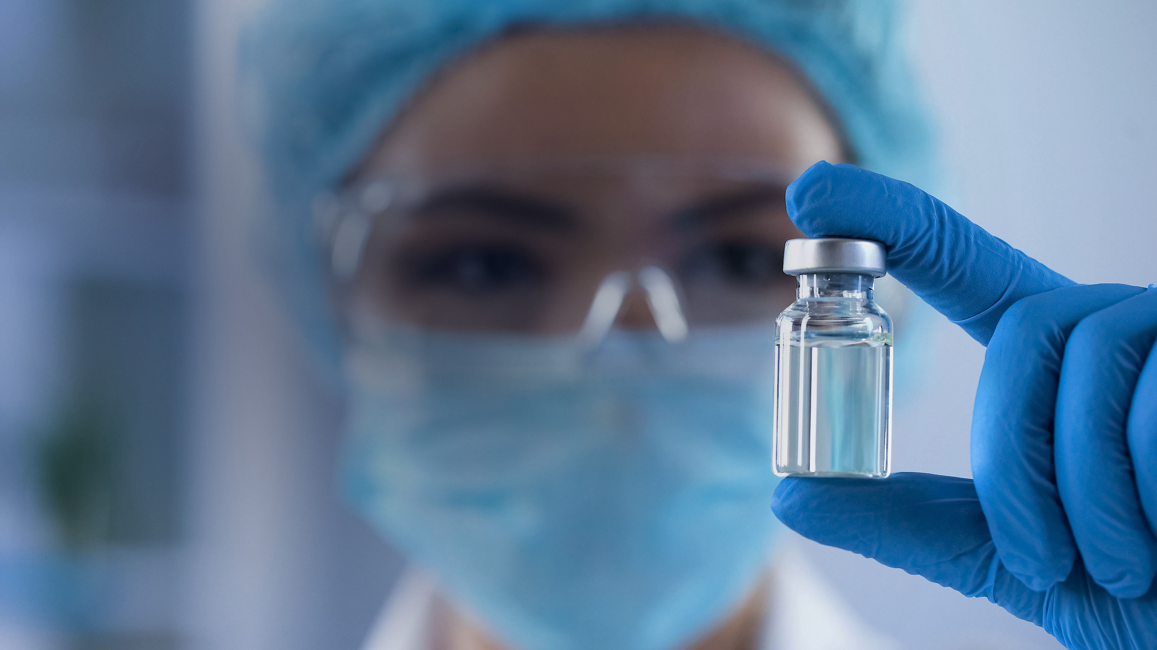  Quantum brings new drugs to market faster | DXC Technology Customer Stories