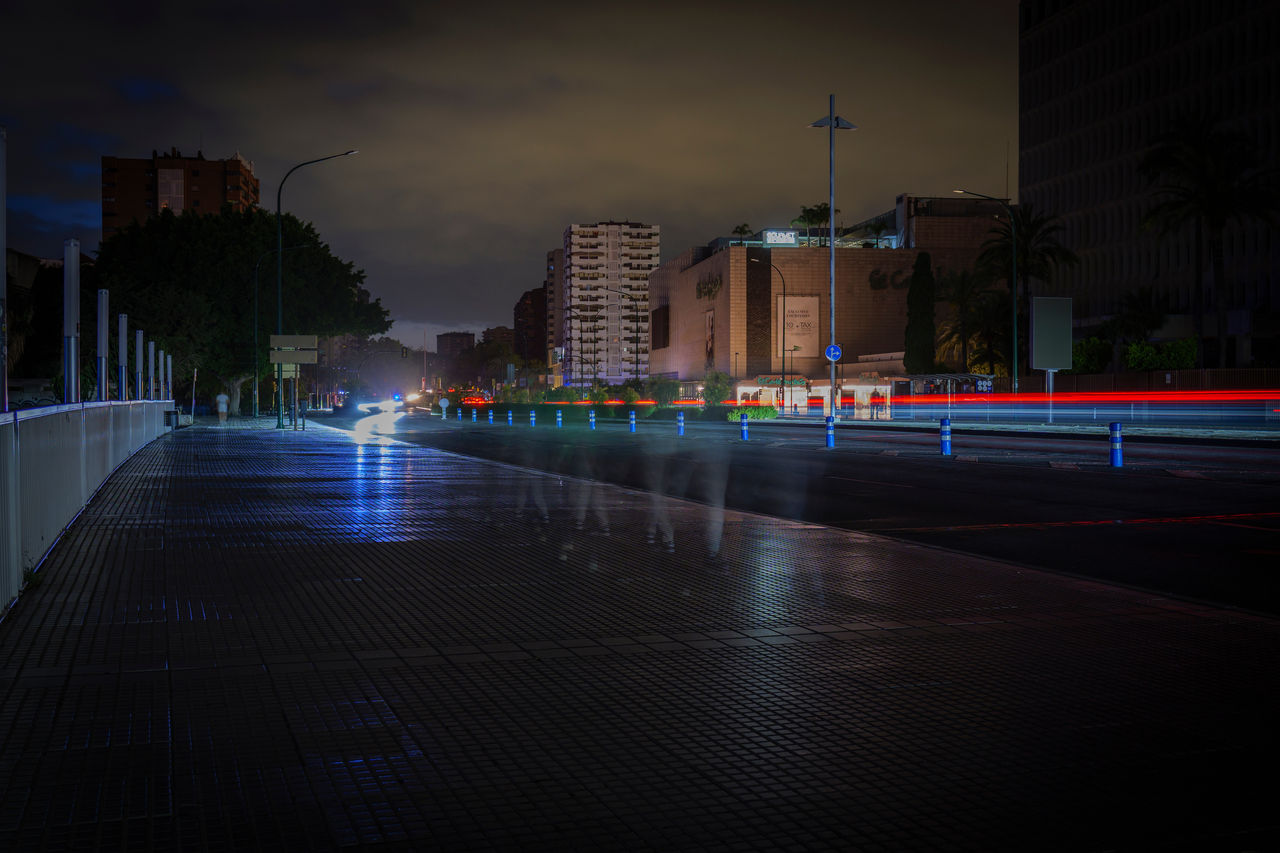 Darkened Spanish city during April 2025 power outage, symbolizing the vulnerability of manufacturing and critical infrastructure to disruptions | DXC Technology Insights