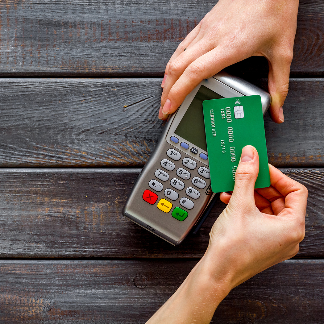 mobile credit card processing in action, AWS | DXC Technology